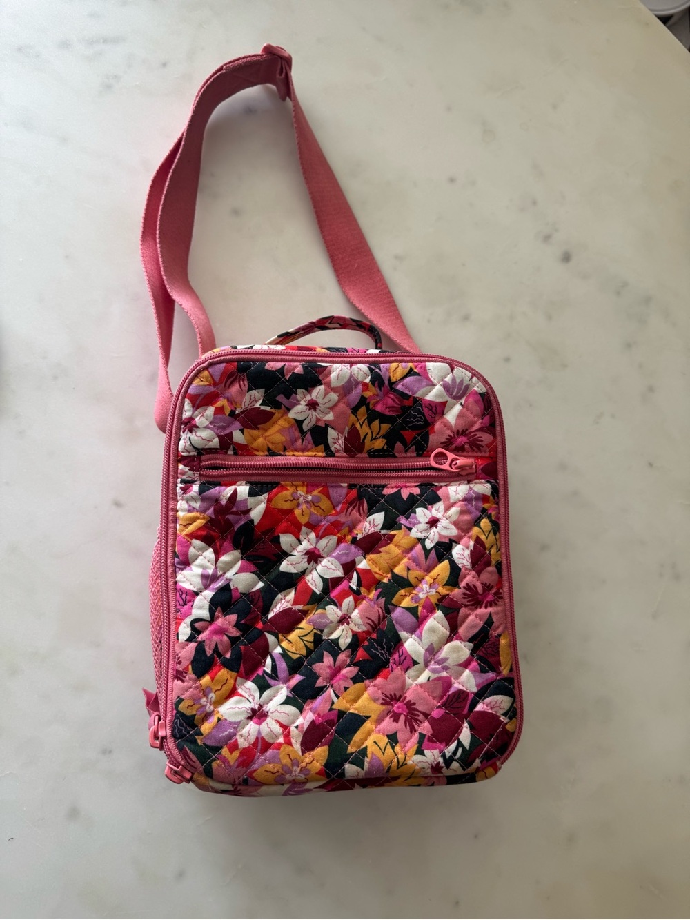Vera Bradley lunch bag in rosa floral